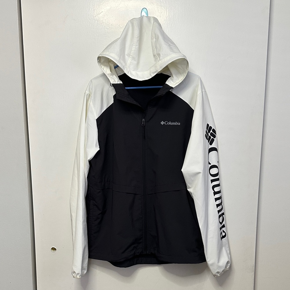 Columbia Two-Tone Black and White Jacket